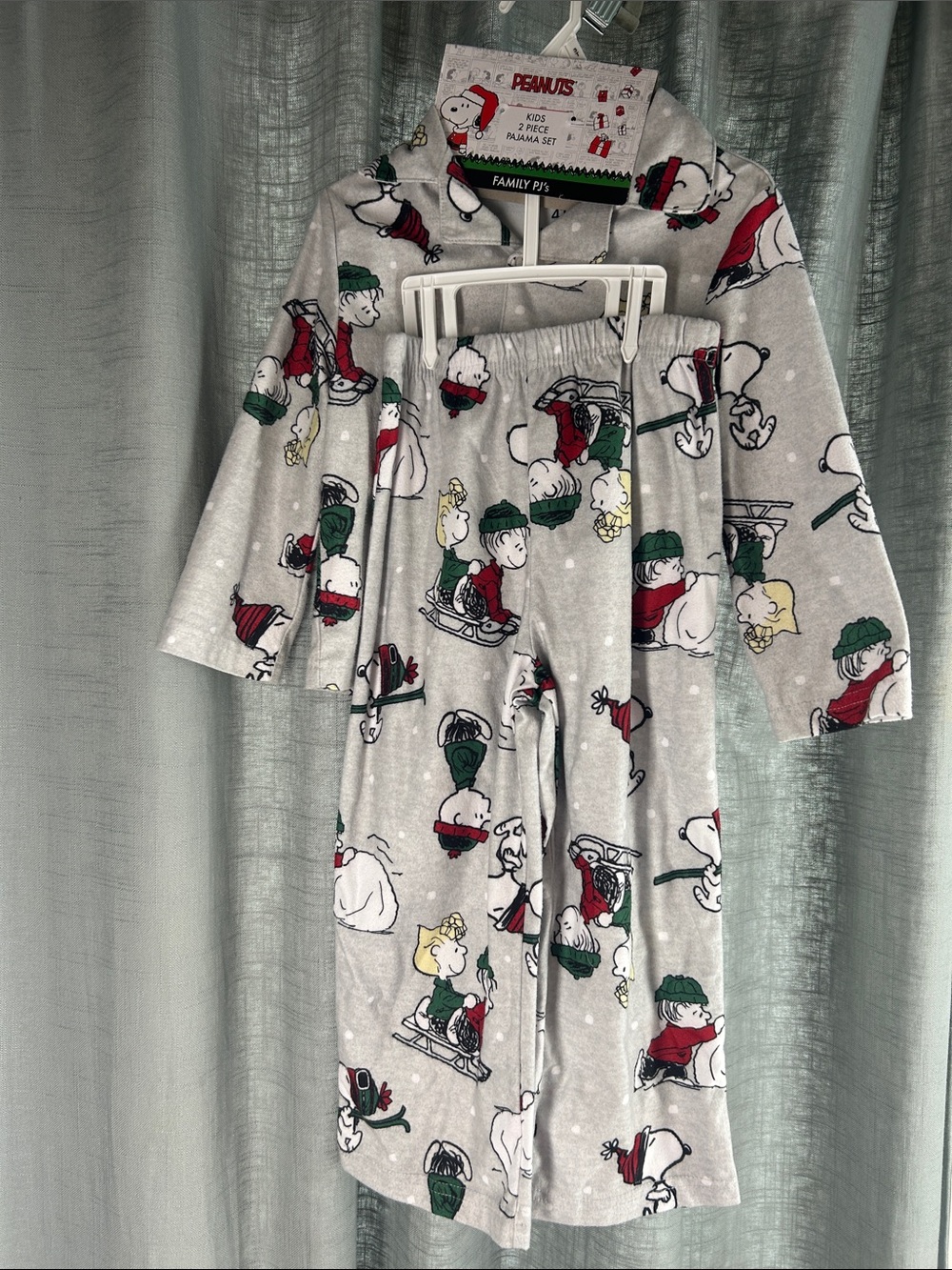 Peanuts Kids Grey Holiday Snoopy Pajama Set with Red & Green Accents